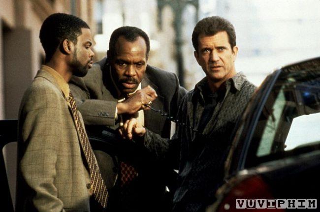 Xem phim Vũ Khí Tối Thượng 4 - Lethal Weapon 4 1998