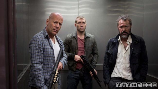 Xem phim Đương Đầu Với Thử Thách 5 - Die Hard 5: A Good Day to Die Hard 2013