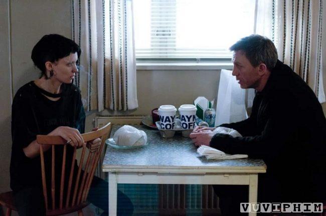 Co Gai Co Hinh Xam Rong The Girl with the Dragon Tattoo 2011