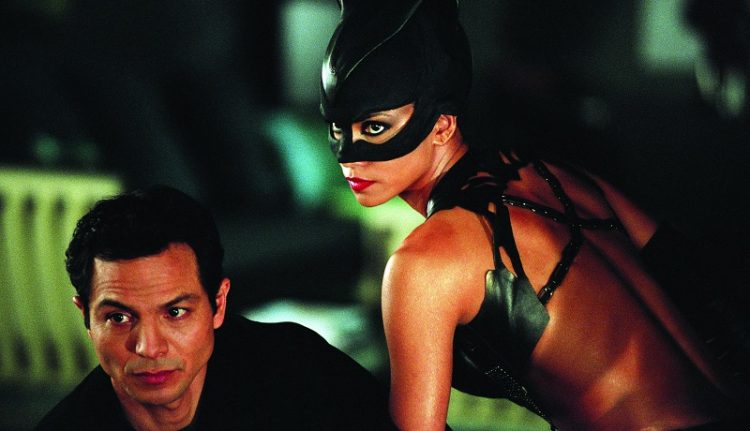 Phim Catwoman - 2004